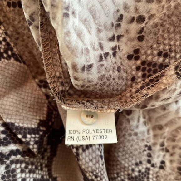 ZARA WOMAN Brand Snake Pattern Blouse Size Small - Picture 3 of 3